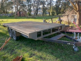 Hoppers crossing 14x8ft flat top