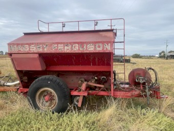 Massey Ferguson Air Cart