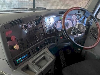 2008 Freightliner Argosy Prime Mover