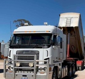 2008 Freightliner Argosy Prime Mover