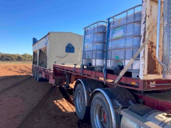 2007 Vawdrey 44ft Dropdeck with Heaslip Grouper