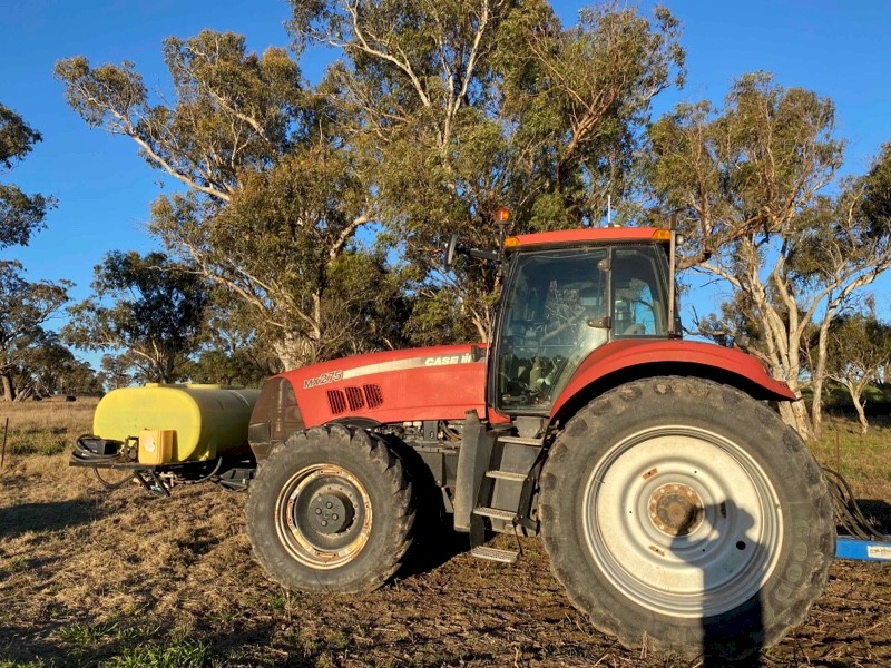 Case IH Magnum MX 275 Tractor