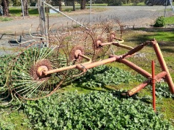 Vicon 4 wheel Hay Rake