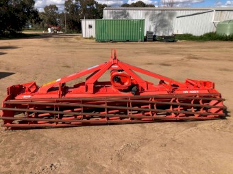 2016 Kuhn HR4004 Power Harrow
