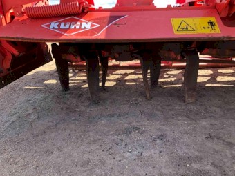 2016 Kuhn HR4004 Power Harrow