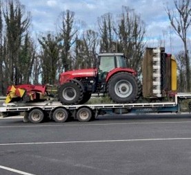 2002 Massey Ferguson 8280 with Fella Triple Mowers
