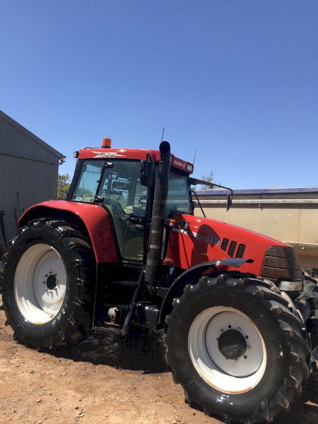 2002 Case IH CVX 150 Tractor