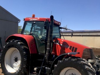 2002 Case IH CVX 150 Tractor