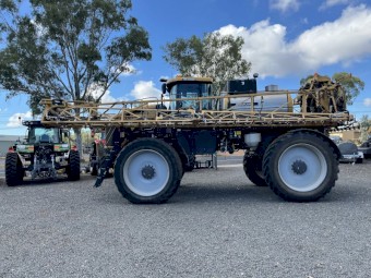 2014 RoGator 1300B Self Propelled Sprayer