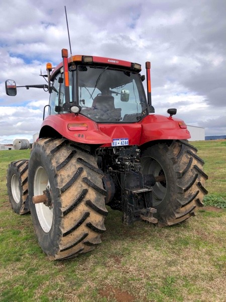2008 Case IH Magnum 305 Tractor