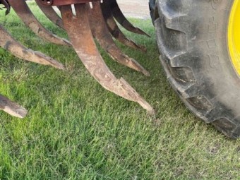 3m Rehabilitator deep ripper twin spike roller