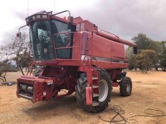 2000 Case IH 2388 with 36ft 1042 Draper Front
