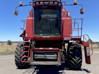 Case IH 2188 Header with 1042 MacDon Draper Front on Trailer