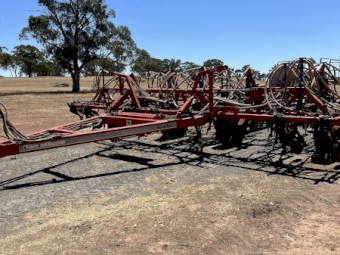 Horwood Bagshaw Airseeder