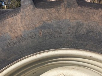 460/85R42 x 2