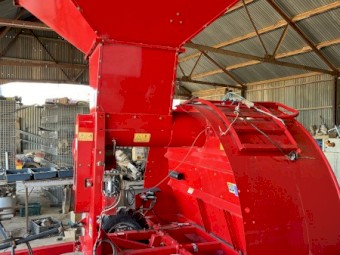 2017 Akron E9700HE Grain Bag Inloader