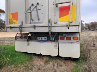 2009 Hamelex White Super Dog Trailer